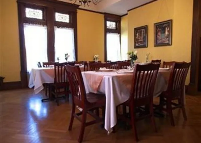 Patterson Inn